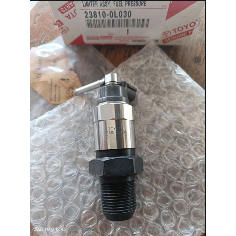 LIMITER SWITCH SENSOR COMMONRAIL FORTUNER-INNOVA-HILUX 23810-0L030 ORI