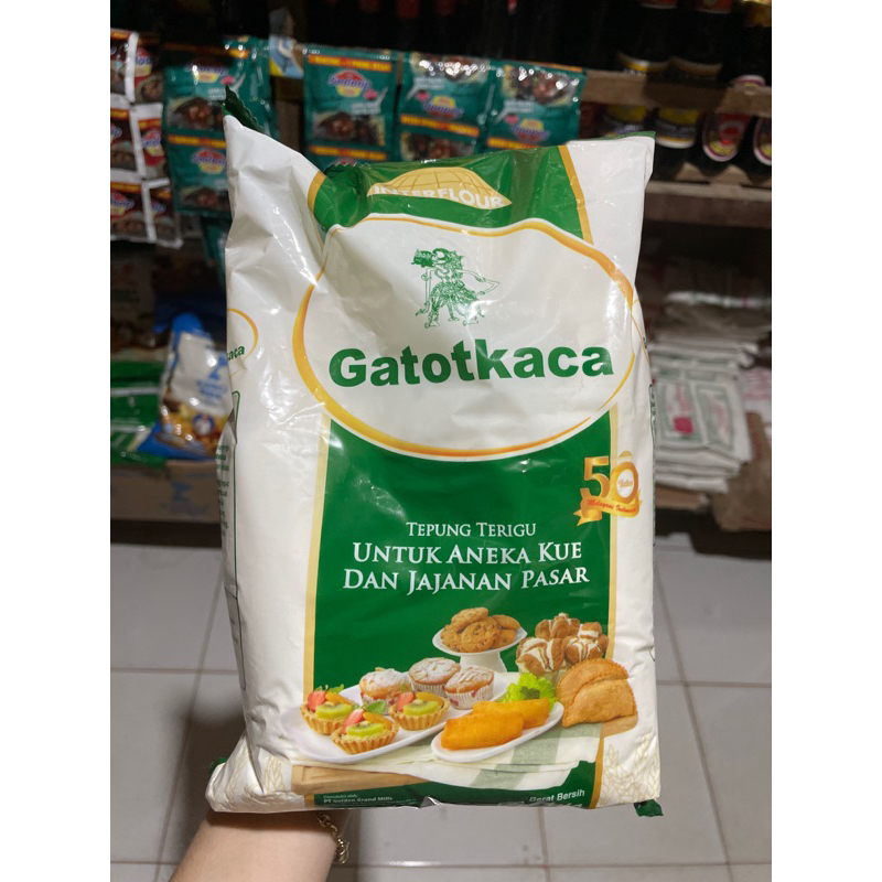 

TEPUNG TERIGU UNTUK KUE GATOTKACA 1kg