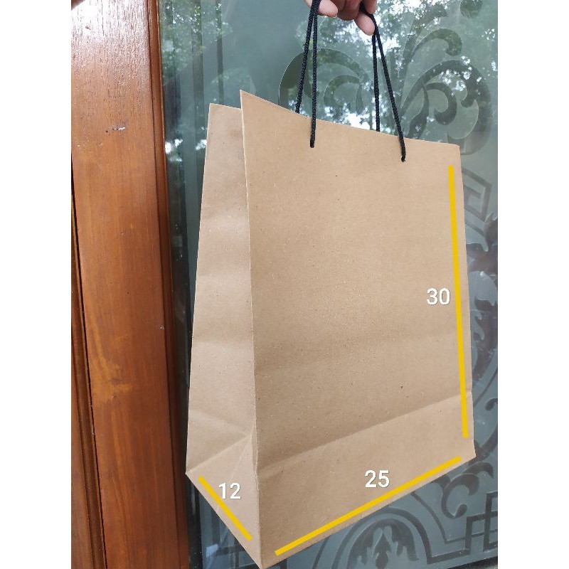

paper bag polos coklat pigora size 25 x 13 x 30 (PxLxT)