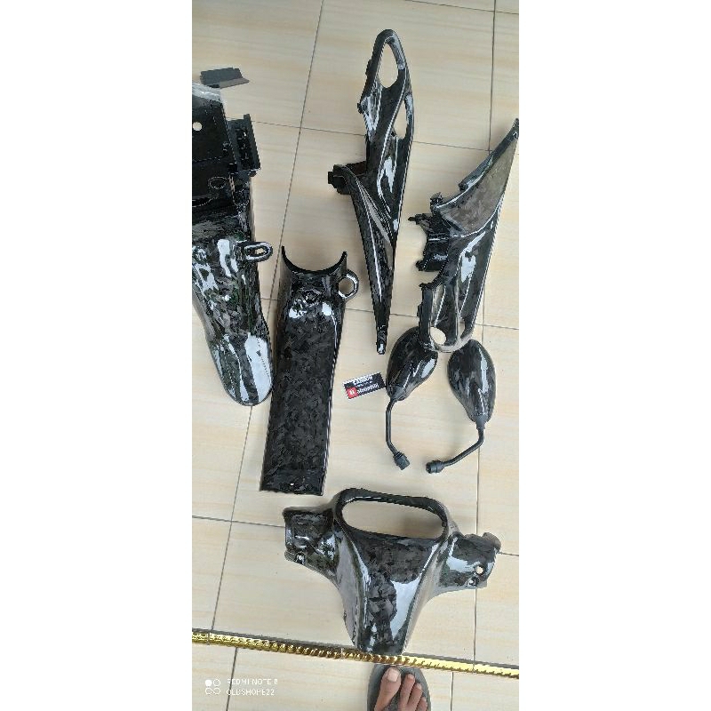 Body set Yamaha 125z/125zr karbon forget