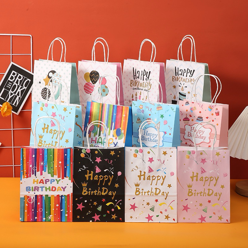 

Paperbag Hadiah Ulang Tahun / Birthdays Gift Karakter Lucu