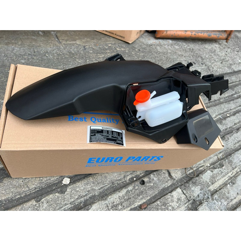 HUGGER AIRBLADE VARIO 125 150 / PCX 150 CBU LOKAL SPAKBOR KOLONG VIETNAM / HUGGER AIRBLADE SPAKBOR K