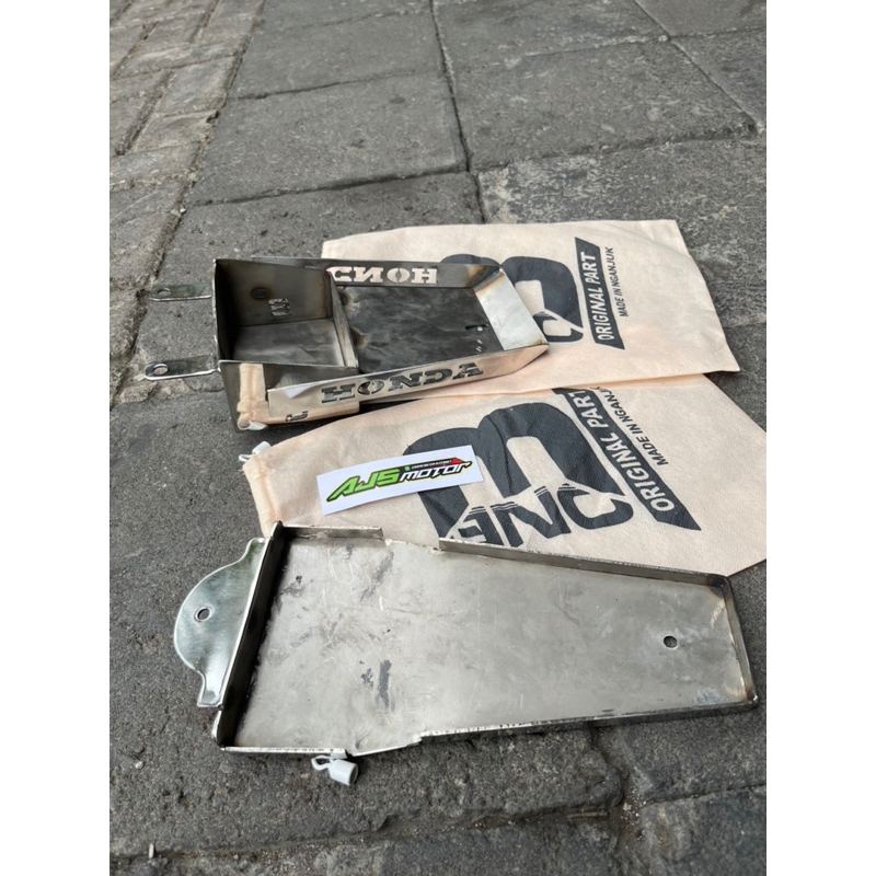 Pangkon Aki Slim CB dan GL100 Stainless Produk Oneb Nganjuk