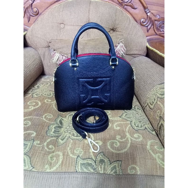 Tas Gobelini HITAM Original Konter Preloved Pribadi Like New