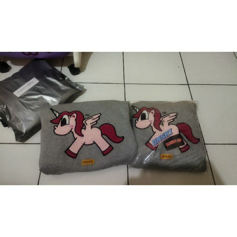 CREWNECK PANCOAT POP UNICORN