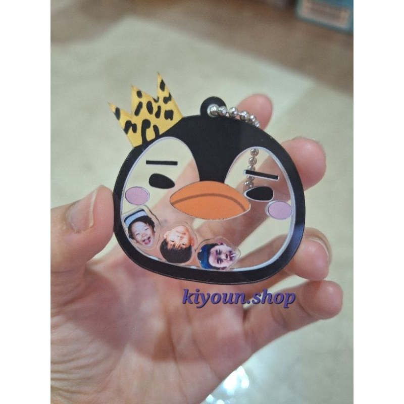 junho penguin 2 PM keyring lightstick charm gantungan kunci shaker akrilik idol korea