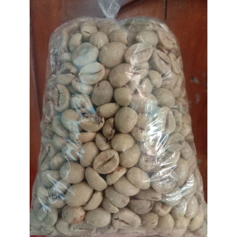 

Biji Kopi Mentah Kemasan 1/4 (250GR)