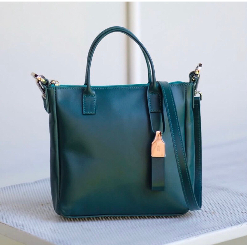 preloved fergie mini leather