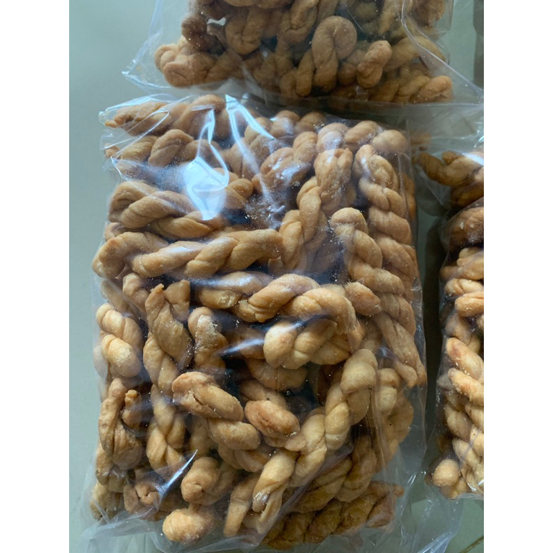 

Kue Tambang atau kue Untir2