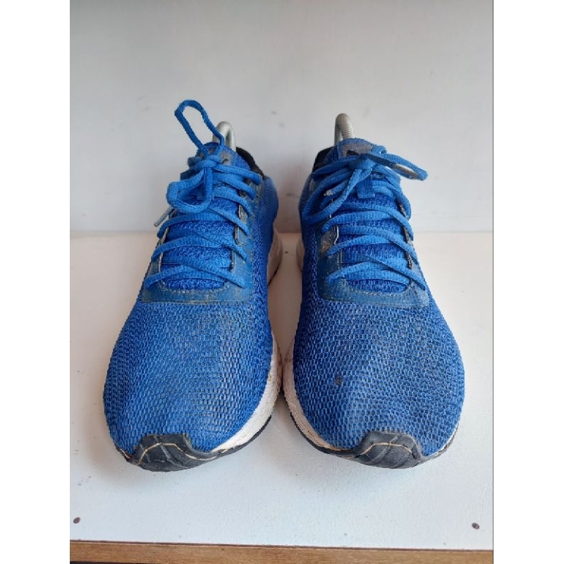 Sepatu puma second size 43