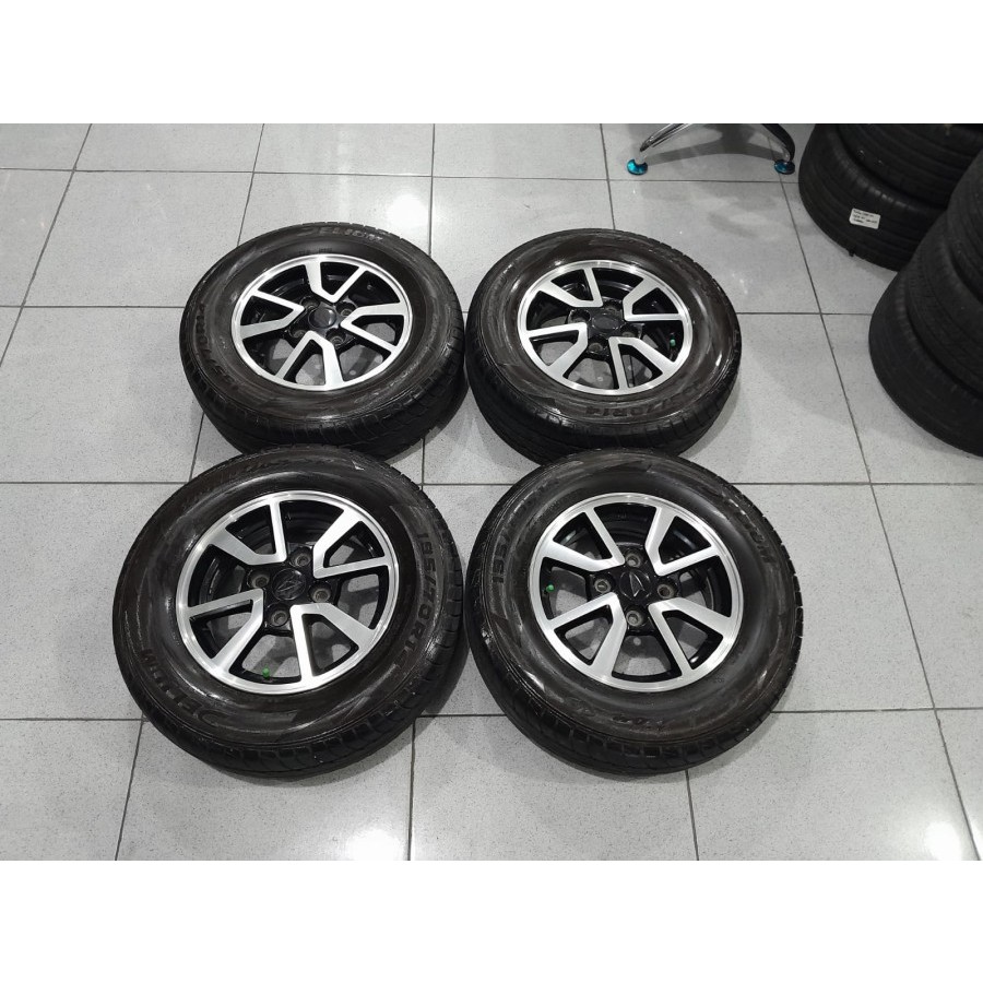 VELG MOBIL BEKAS REPLIKA XENIA RING 14 PCD 4X114 PLUS BAN 195-70 R14