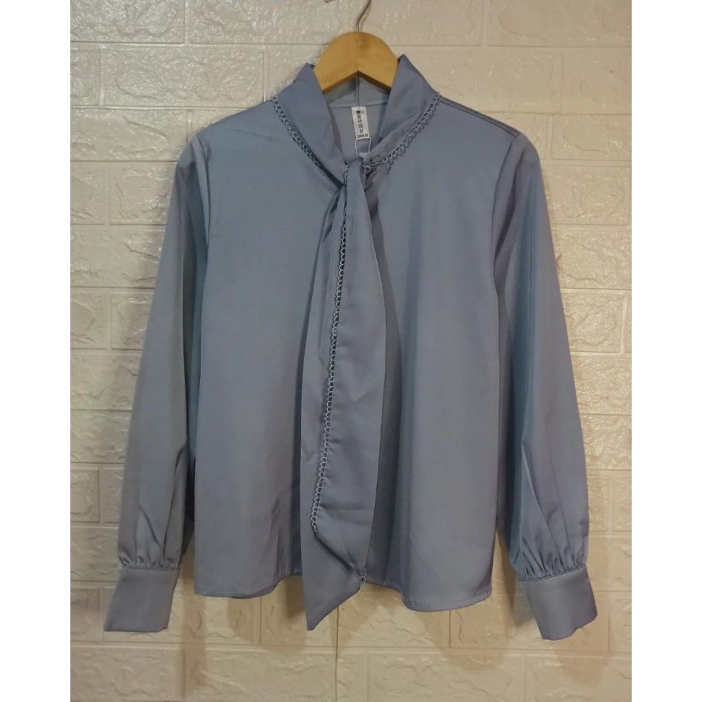 Baju Atasan Korea Pita Depan Front Tie Kerah Kancing Biru Muslim Fashion Murah Satin Mewah