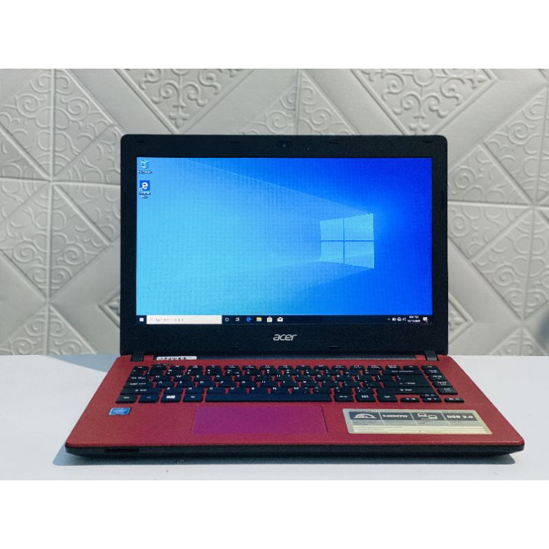 Laptop Acer ES1-431 merah 14 inc / Laptop acer murah / laptop Second