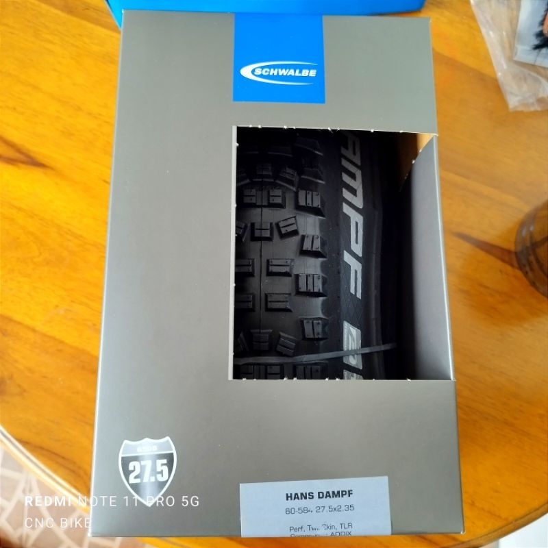 Ban Luar Sepeda Schwalbe Hans Dampf 27,5 X 2.35
