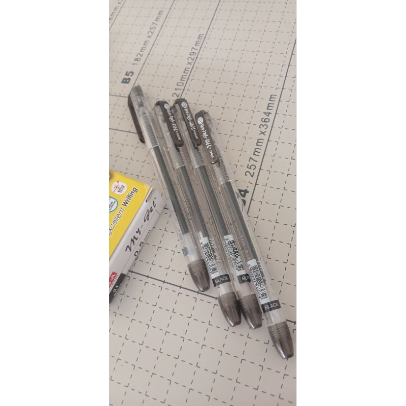 

Pena Gel Dong a My gell 0.5 Hitam