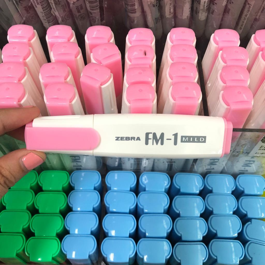 

Gramedia - Stabilo Zebra Highighter Fm-1 Mild Pink