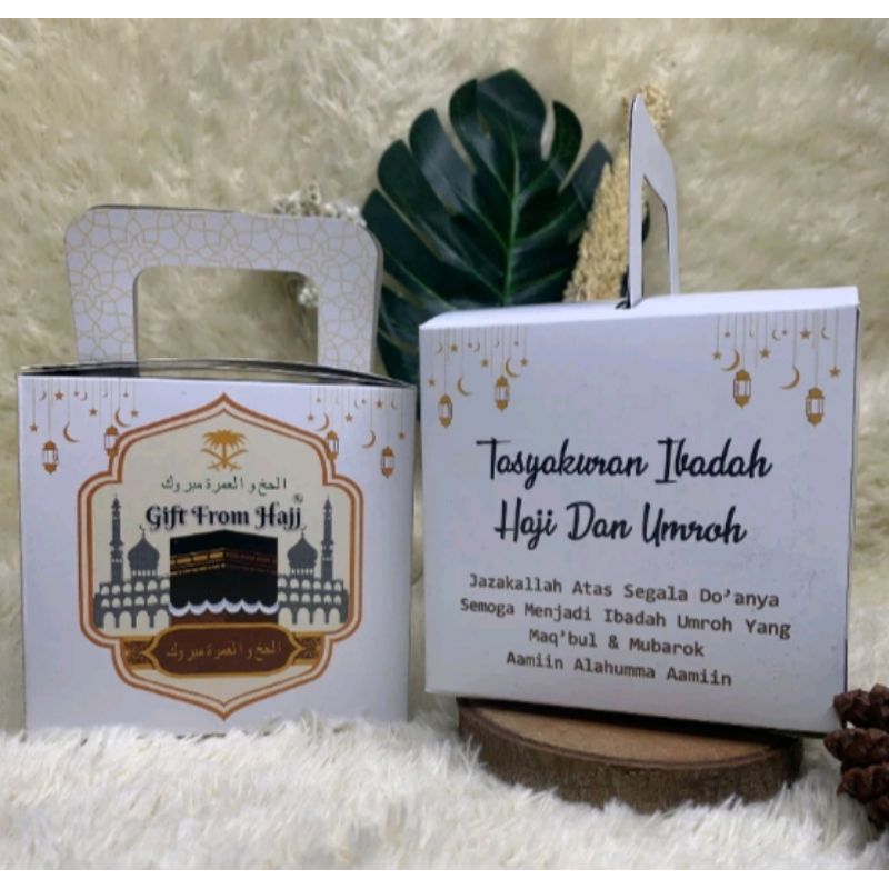 

Dus Kotak Ka Bah Hitam