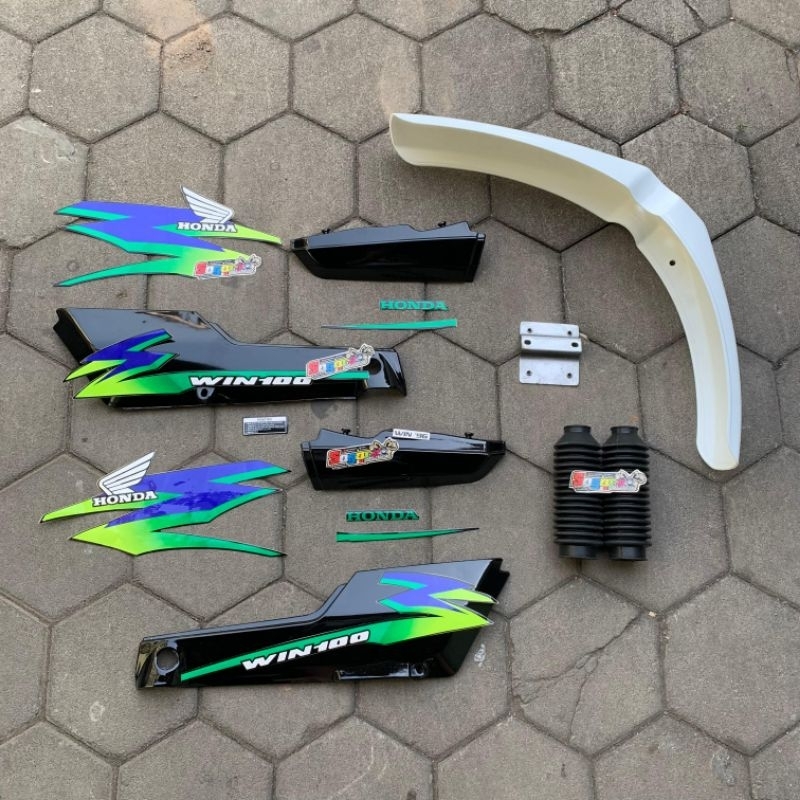 Fullset Cover Body Honda Win 100 Warna Hitam Set Striping List Body Win 100 Tahun 1996 Warna Biru Hi