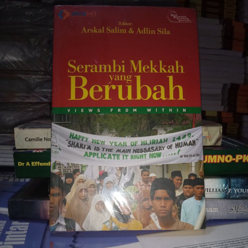 Buku Serambi Mekkah yang Berubah