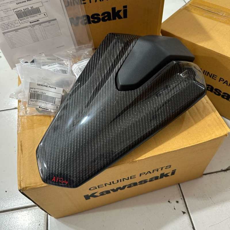 Kawasaki ninja 250 fi new 2018 GENUINE PARTS single seat Kawasaki ninja 250 fi new single seat ninja
