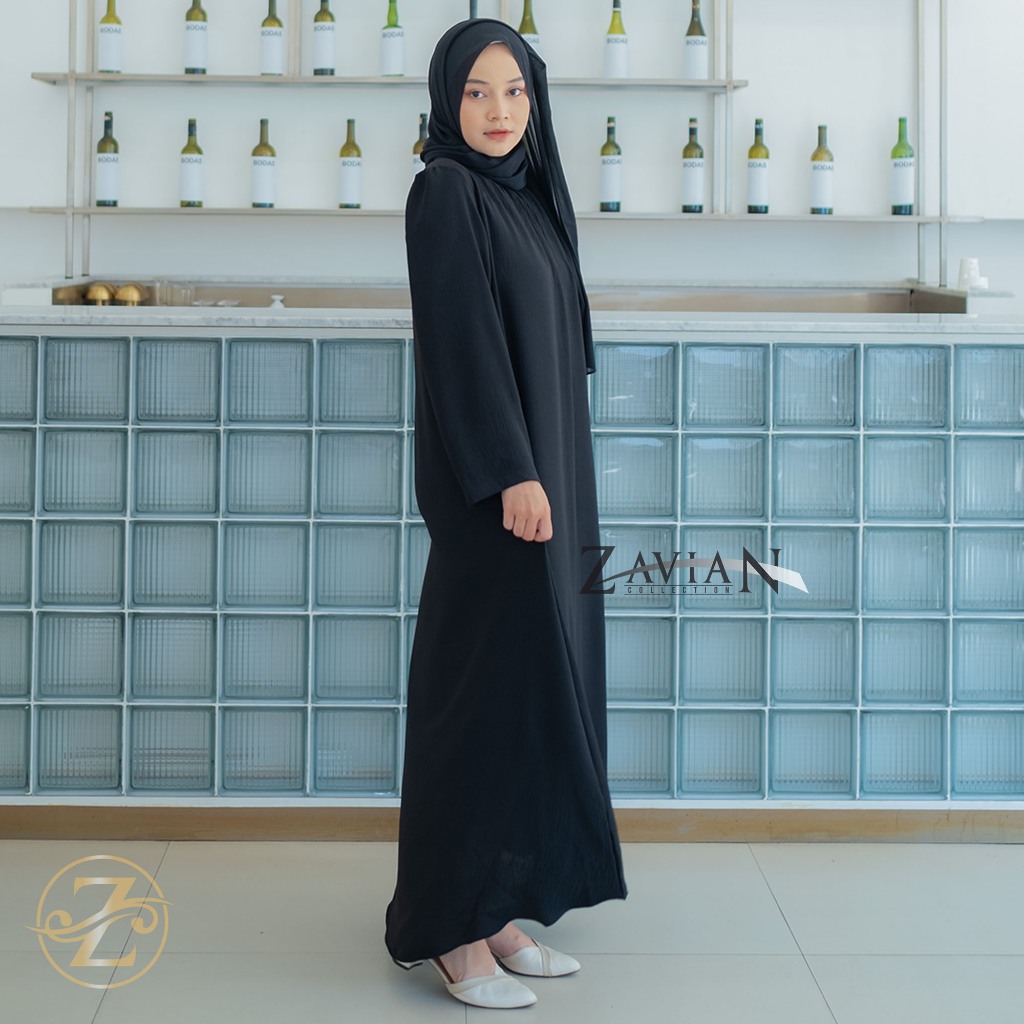 (Bisa COD) Zavian Ranaya Abaya Hitam Crinkle Airflow Leher Serut / Basic Abaya Turkey Umtoh Wanita T