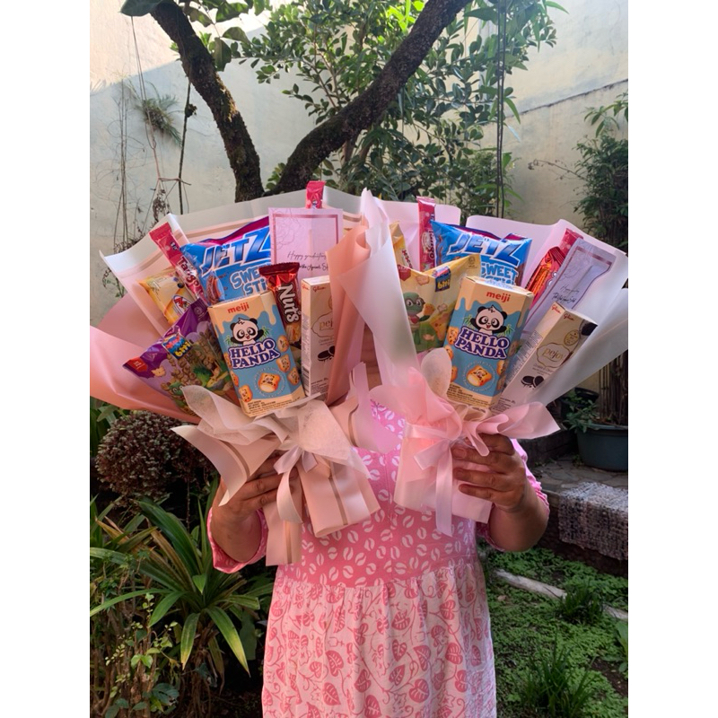 

Bouquet Snak 100k khusus pengiriman kota bandung