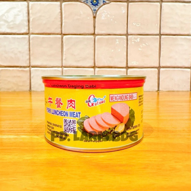 

GULONG PORK LUNCHEON MEAT 397GR (HAM WOST DAGING BABI GULONG / MALING DAGING BABI OLAHAN / NON HALAL)