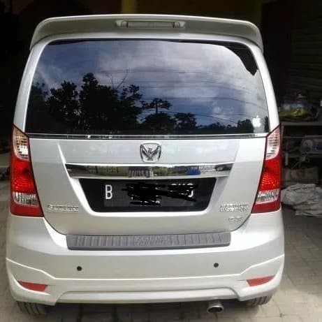 Spoiler Karimun Wagon R dengan lampu / Spoiler Wagon R With Lamp