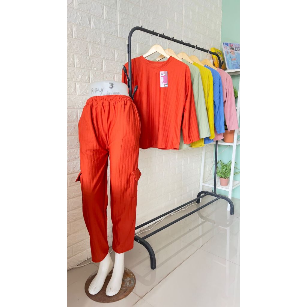 Setcel Knit Cargo Hornet Premium / Setelan Wanita Kekinian