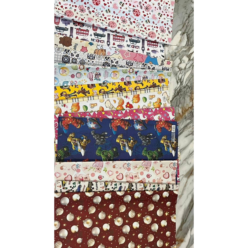 

kertas kado sansan wawa