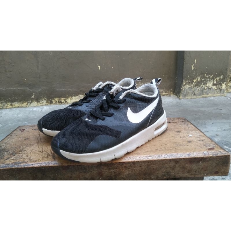 Sepatu nike airmax tavas anak size 28 insole 17 prelove ori