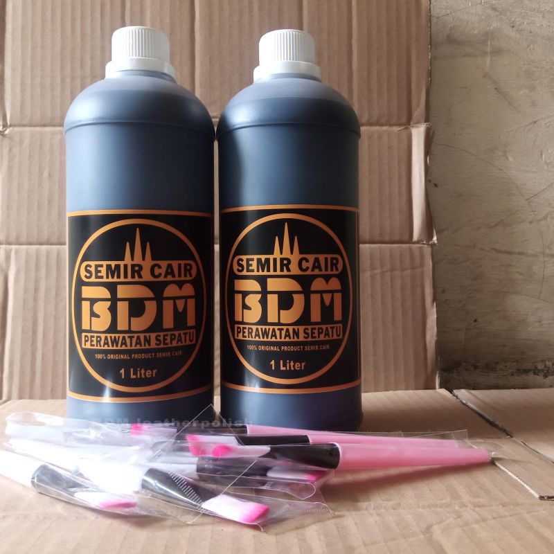 Semir sepatu cair hitam / Semir cair 1 Liter gratis kuas