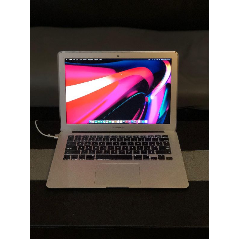 Macbook Air 2017 Core i5 8/138gb