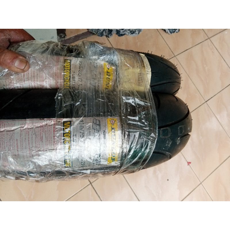 ban Dunlop qlite sportmax UK 130/70 UK depan 100/80 ring 17