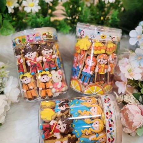 

KUE KARAKTER LUCU ANEKA WARNA / COOKIES KARAKTER TOPLES / KUKIS BONEKA KUE KERING LEBARAN ANEKA KARAKTER