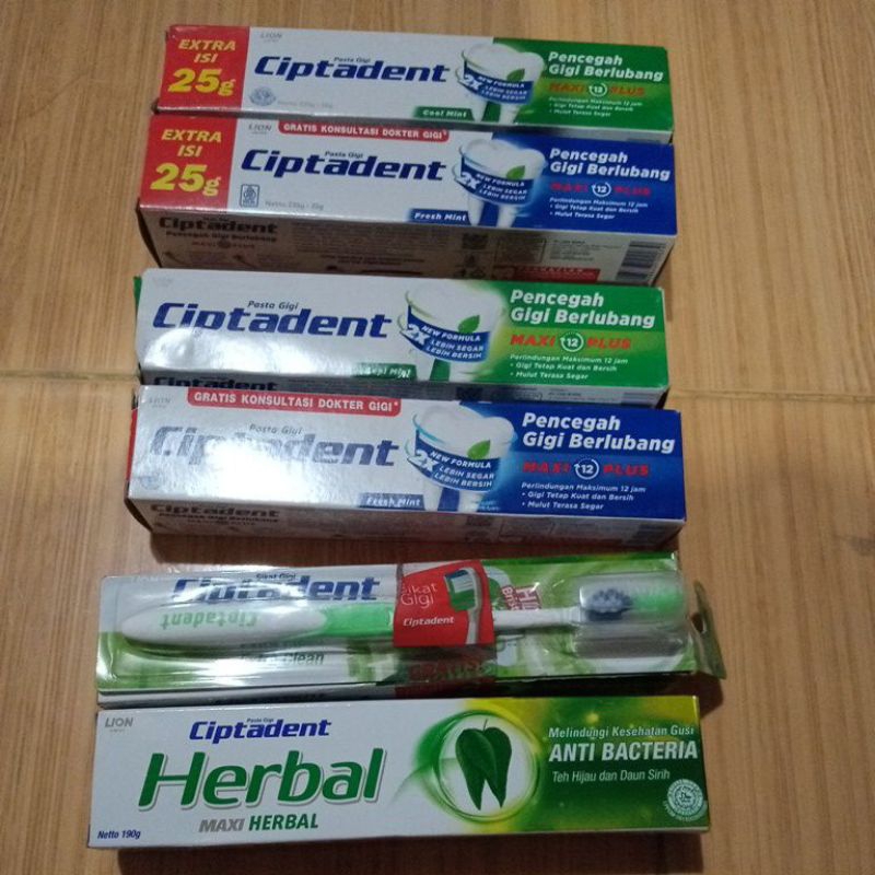 Ciptadent Pasta Gigi / Herbal 190gr Free sikat gigi
