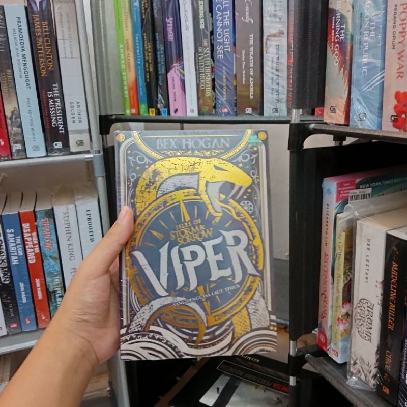 NOVEL VIPER BEX HOGAN BOOKED