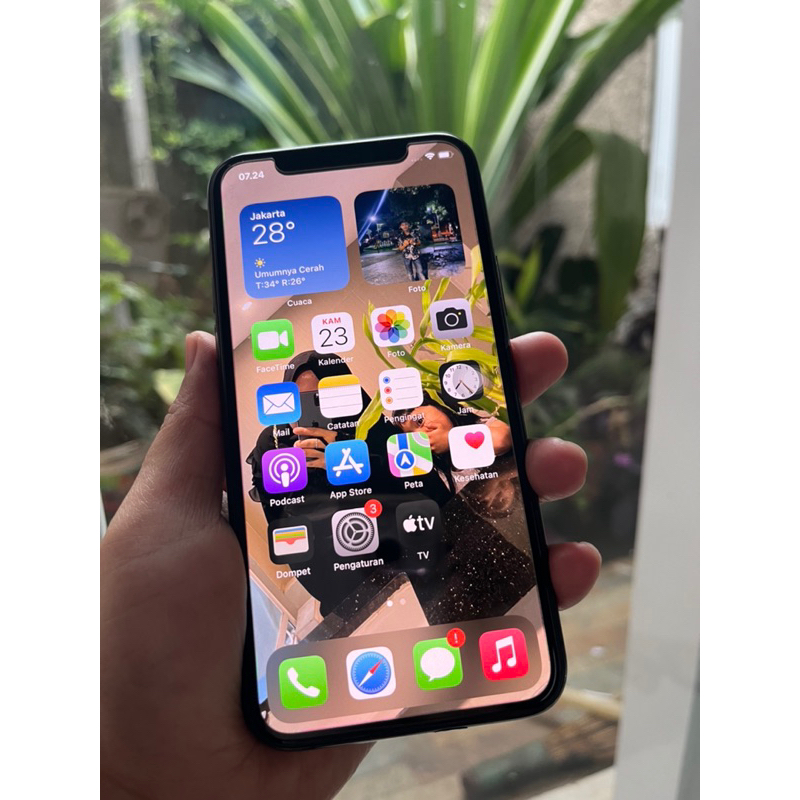 Preloved iPhone 11pro - iphone11pro -iphone11prosecond -iphone11propreloved . iphone11pro#iphoneprel