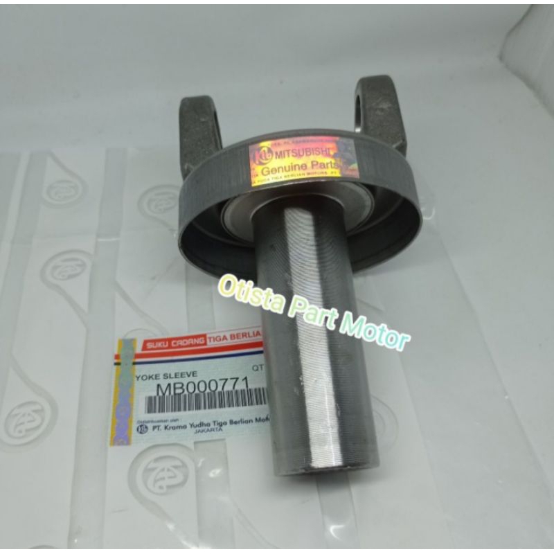 YOKE SLEEVE SOK KOPEL MITSUBISHI L300 L038 L039