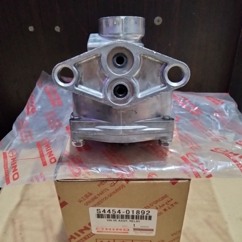 AIR BRAKET KURA KURA VALVE REM ANGIN HINO FM 260TI EM.100.S4454-01892