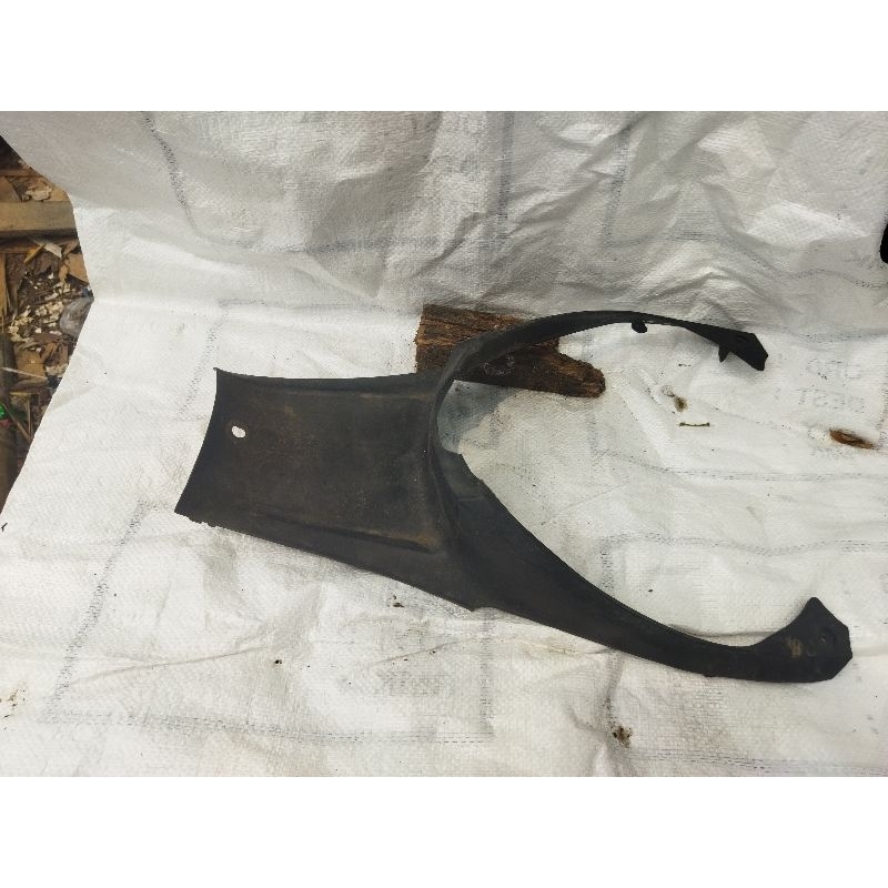 legshield bawah Blade new original