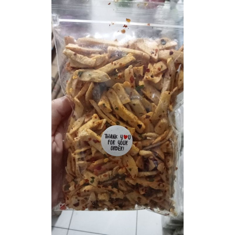 

Basreng pedas daun jeruk 125gr