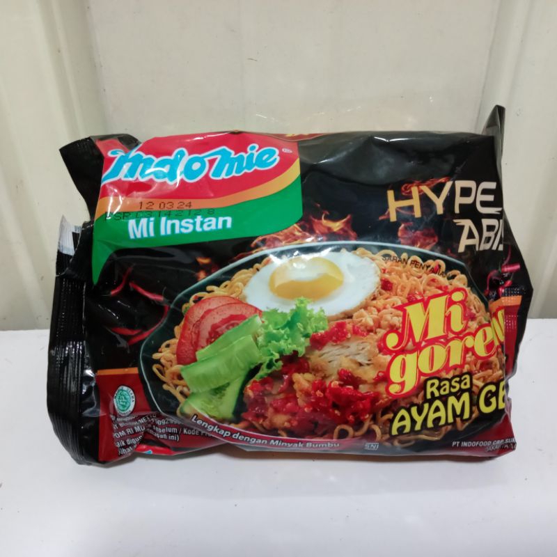 

indomie goreng rasa ayam geprek