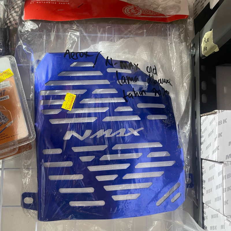 Cover radiator nmax aerox lexi tutup radiator warna variasi yamaha motor nmax aerox lexi