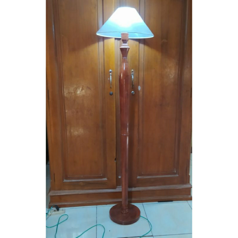 lampu hias lantai, lampu tiang