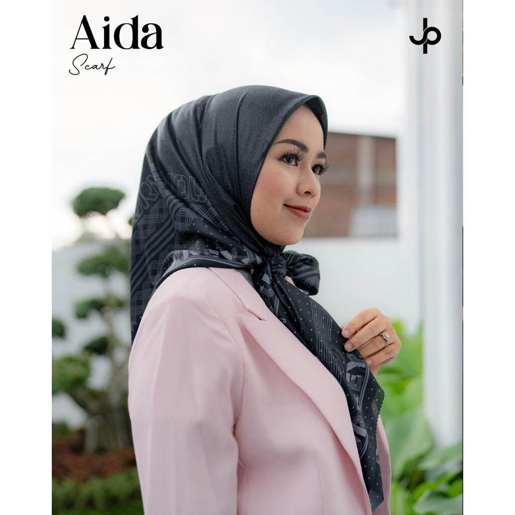 Aida Scarf Hijab Segi Empat JP Journey