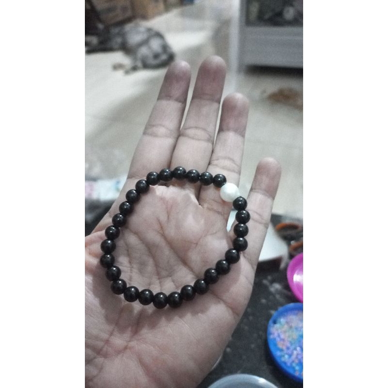 GELANG ADARA magic 5 / gelang manik manik