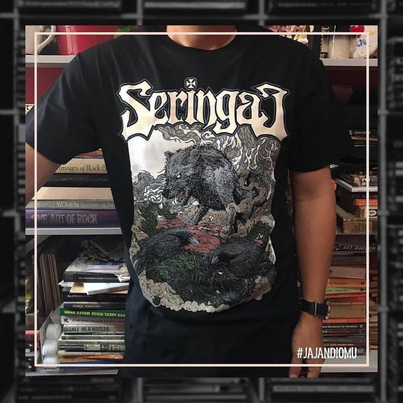 Ts Seringai Wolf Crows - Kaos seringhai hitam Catton Combet 30s