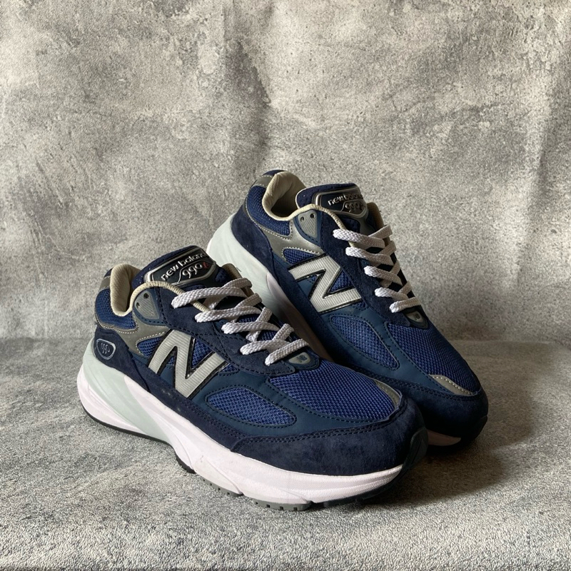 New Balance 990v6 Navy