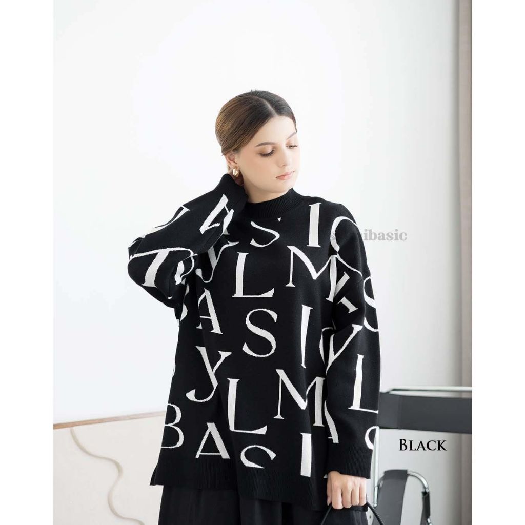 Monogram Sweater by Sylmi Basic